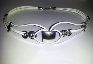 A subtle collar, like a sub would wear in a public setting