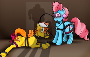 kinky_cakes_by_susiebeeca-d4y4ps0