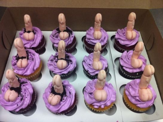 cad9653439f078f809b085f2c2c88cc5--hen-party-cakes-themed-cakes