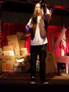 FB_IMG_1512000854331